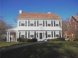 301 Chestnut Rd, Sewickley, PA 15143