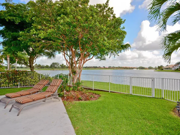 924 Augusta Pointe Dr, Palm Beach Gardens, FL 33418