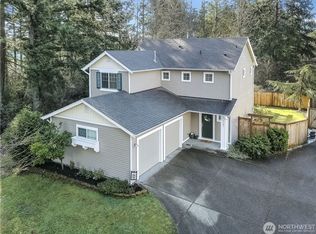 1141 Cosper St, Dupont, WA 98327