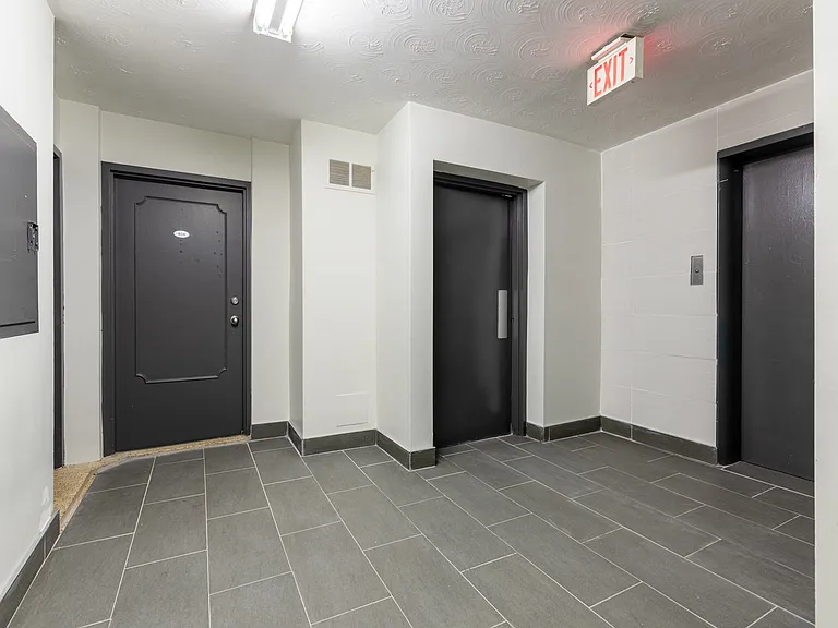 15 Ford St — Photo 14