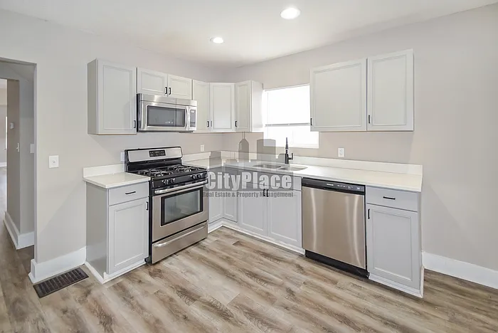 3110 Guilford Ave — Photo 14