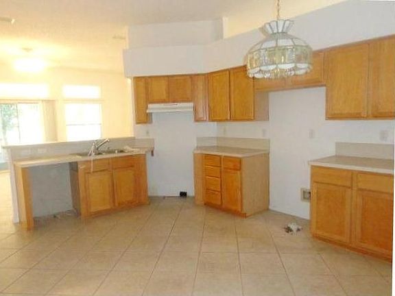 4th image of 12461 Hatton Chase Ln E