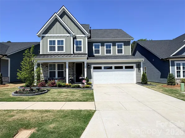 5212 Glenwalk Dr, Charlotte, NC 28269