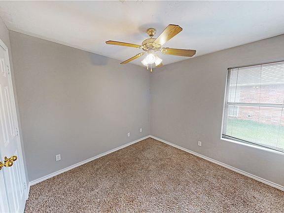 5th image of 3506 Vienna Dr