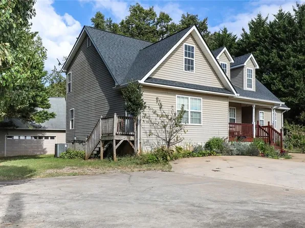 255 Tommy Irvin Rd, Mount Airy, GA 30563