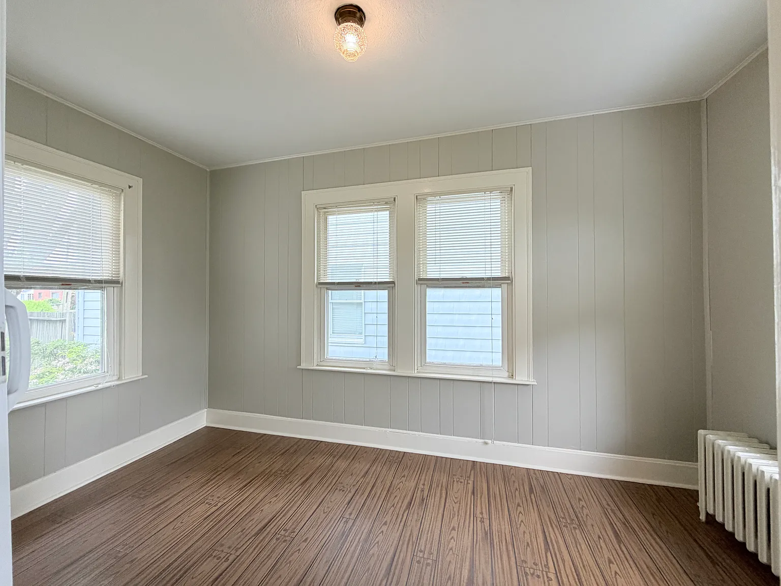 2 bed, 1250 sqft, $2,100 — Photo 4