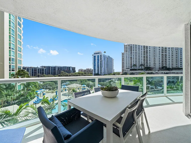347 N New River Dr E #610 — Photo 23