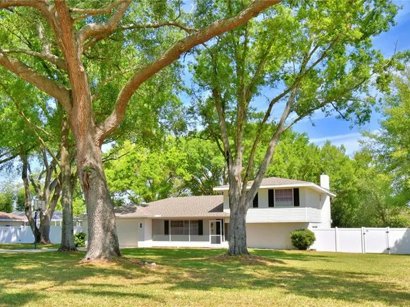 151 Lake Ring Dr, Winter Haven, FL 33884