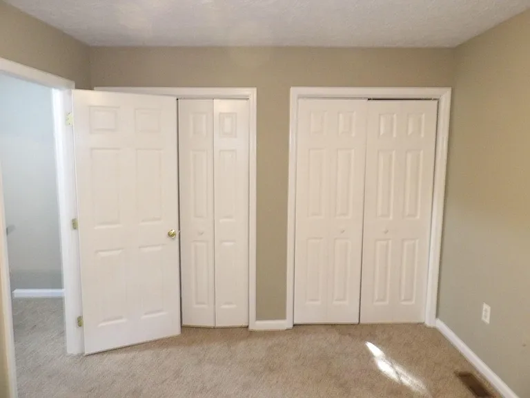 244 Meadowview Dr #12 — Photo 60