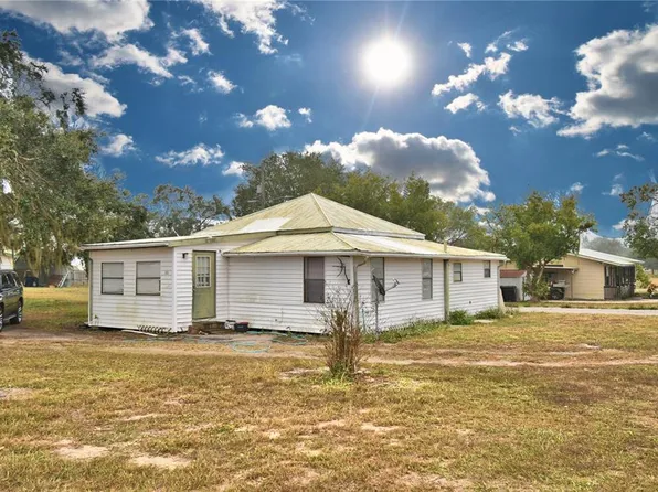 355 Swingle St, Frostproof, FL 33843