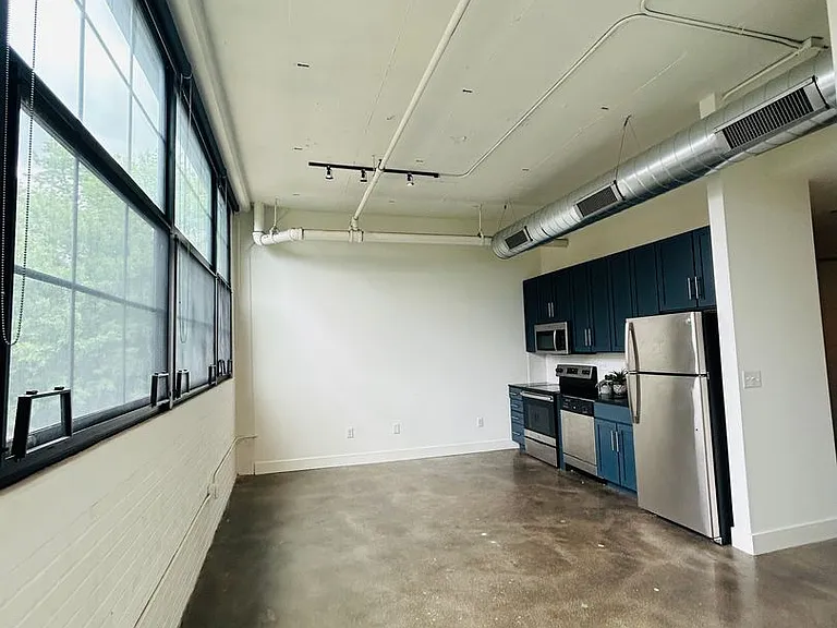 Kent Lofts — Photo 26