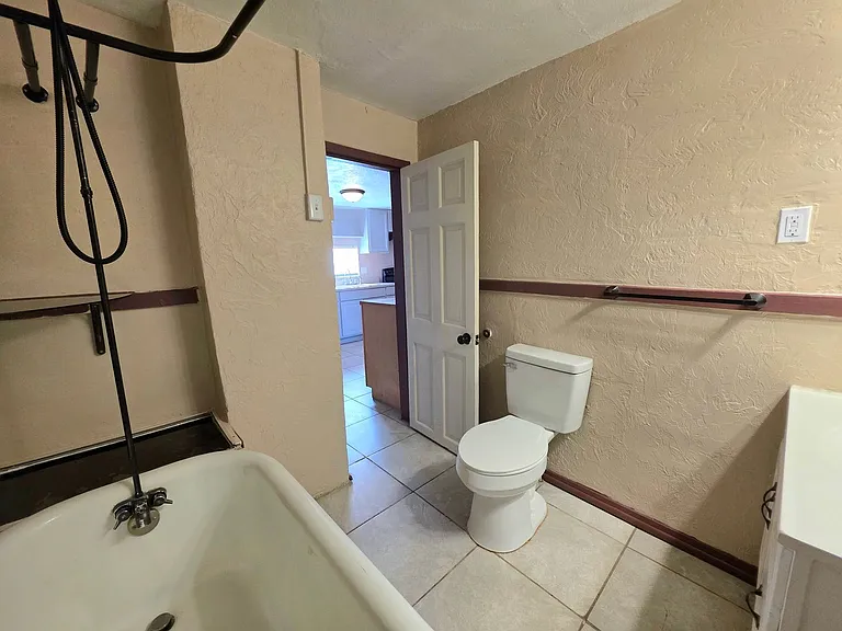2525 California St — Photo 7