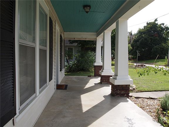 4th image of 518 E Gunter St