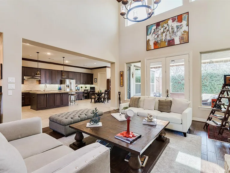 1826 Jade Hollow Ln — Photo 11