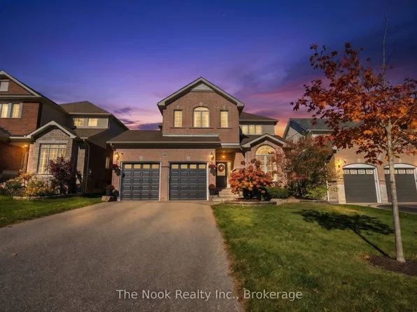 966 Hinterland Ct, Oshawa, ON L1K 2M6