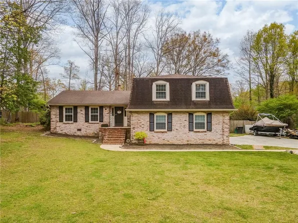 119 Rollingwood Cir NW, Rome, GA 30165