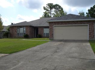 966 Maple Creek Dr, Slidell, LA 70461