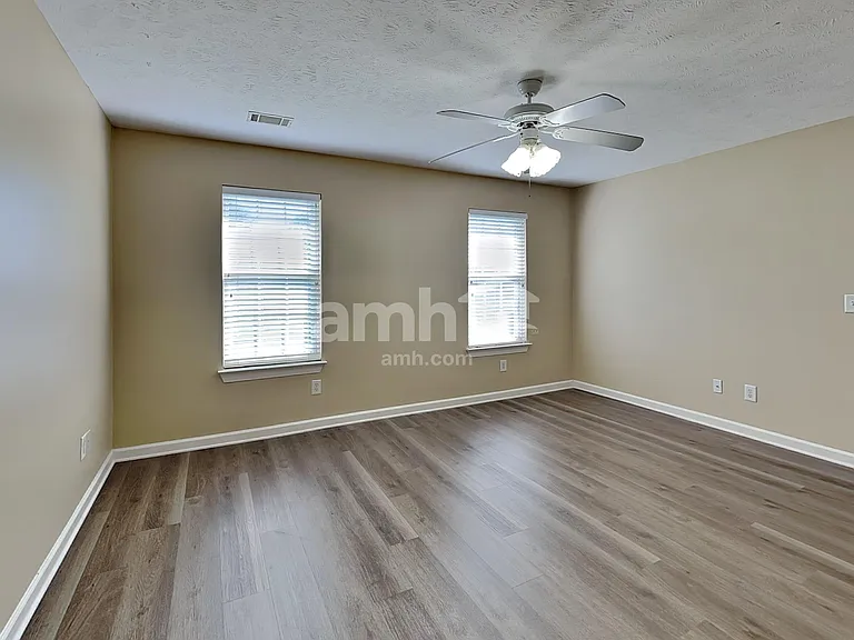 4239 Turnberry Rd — Photo 18