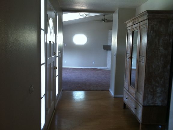 5th image of 345 W Avenue L