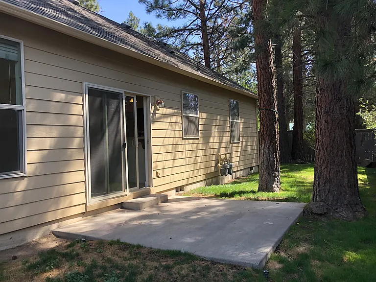 19851 Hollygrape St #2 — Photo 12