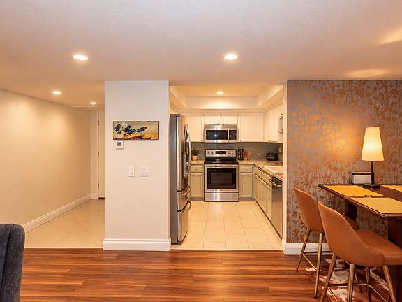 5th image of 2825 3rd Ave