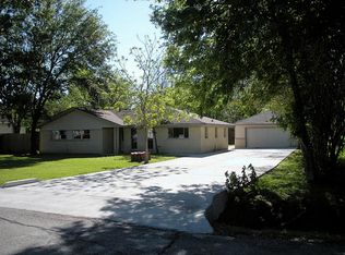 3322 Clarksville St, La Porte, TX 77571