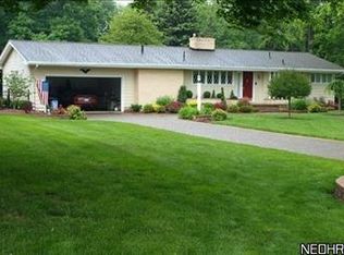 2271 Celestial Dr NE, Warren, OH 44484