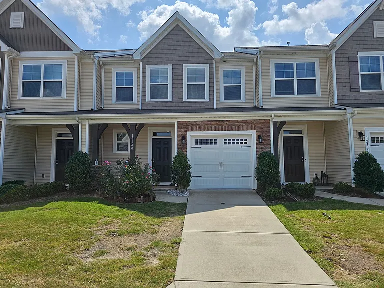 12540 Savannah Cottage Dr — Photo 1