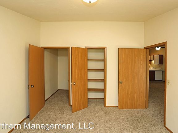 5th image of 1140 Moraine Way #11