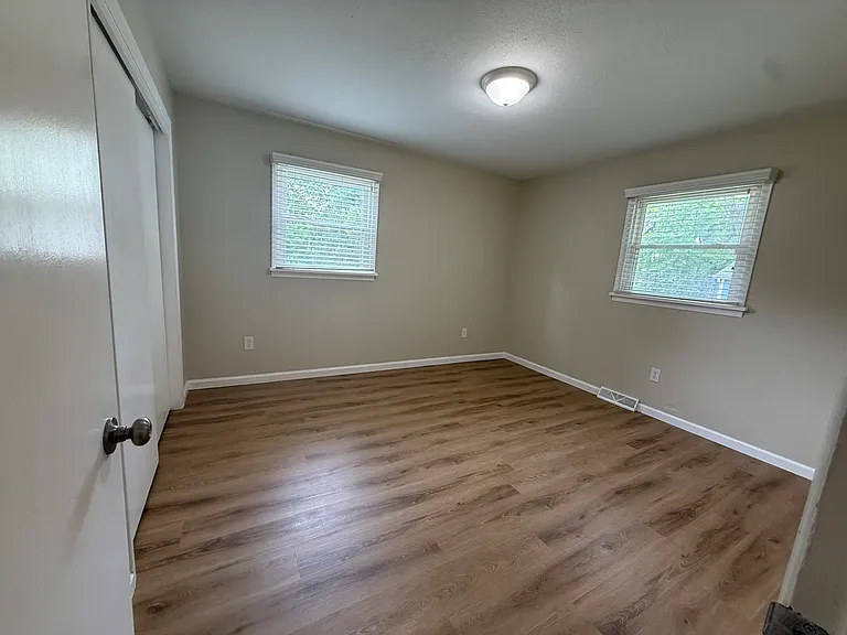 861 S Court St #861 — Photo 13