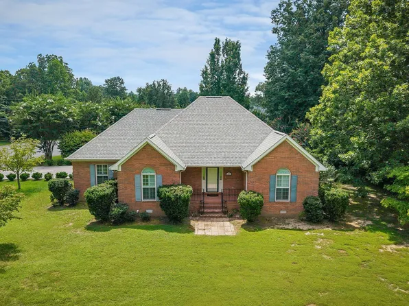 325 Andrew Jackson Blvd, Dowelltown, TN 37059