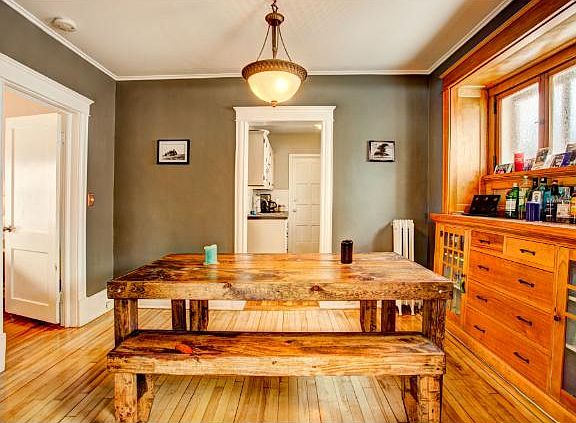 5th image of 4449 York Ave S