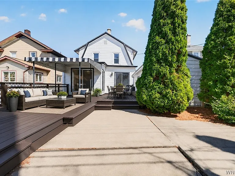 172 Tremont Ave — Photo 15