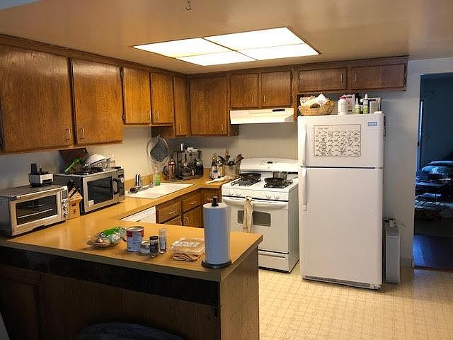 2nd image of 1750 De Marietta Ct APT 3