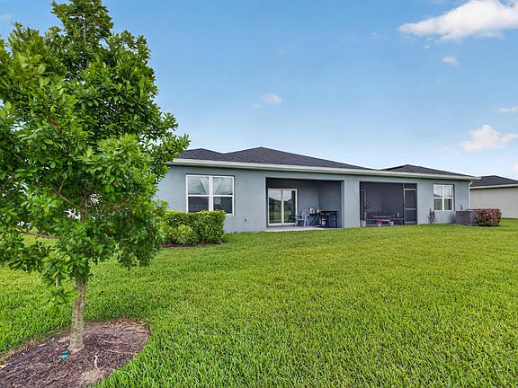 5th image of 9449 SW Libertas Way