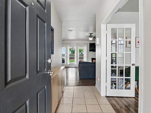 3rd image of 2170A Jolie Ct