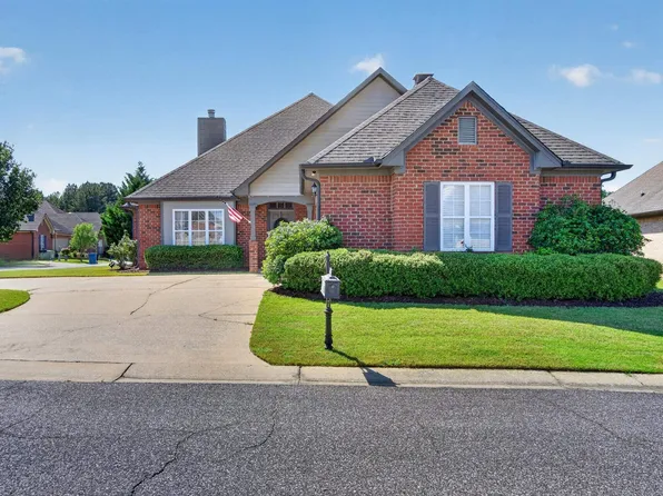 3047 Madison Ln, Chelsea, AL 35043