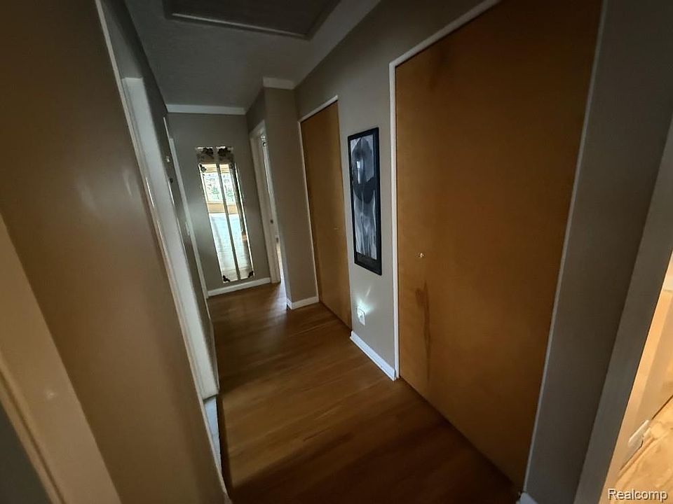 30127 Brookview Dr, photo 21
