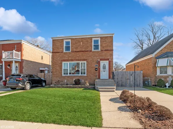 8717 S Francisco Ave, Evergreen Park, IL 60805