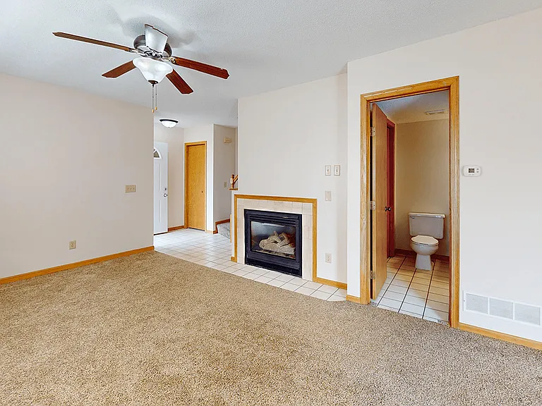 French Creek Townhomes — Photo 4