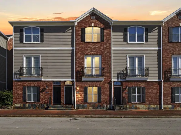 320 Cathedral Sq, Beaumont, TX 77701