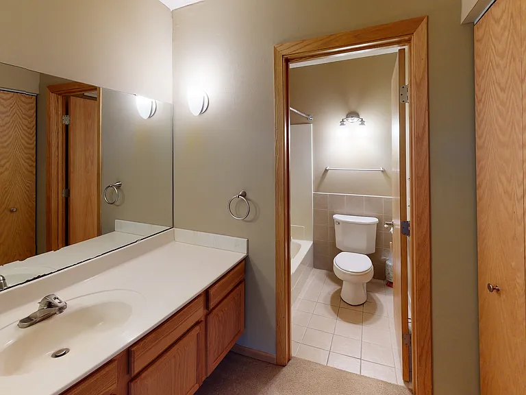 Salem Green Apartments — Photo 27