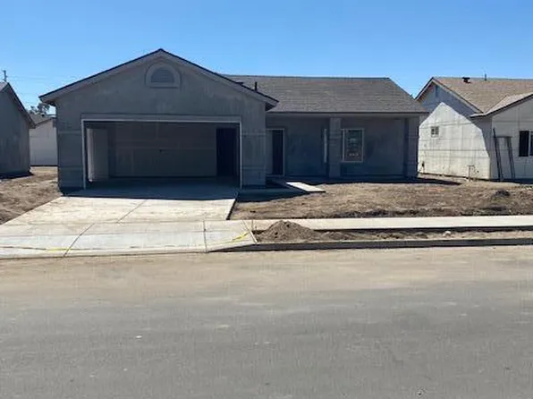 1145 S Ohio Place E, Porterville, CA 93257