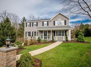 83 Donna Dr, Pittsburgh, PA 15237