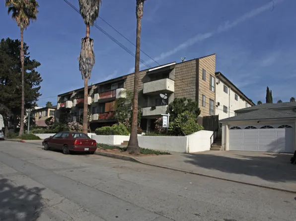 #117, 3649 Monon St #212, Los Angeles, CA 90027