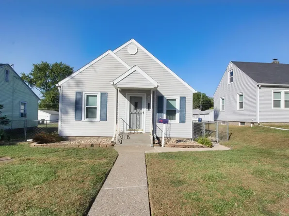 2830 Western Ave, Davenport, IA 52803