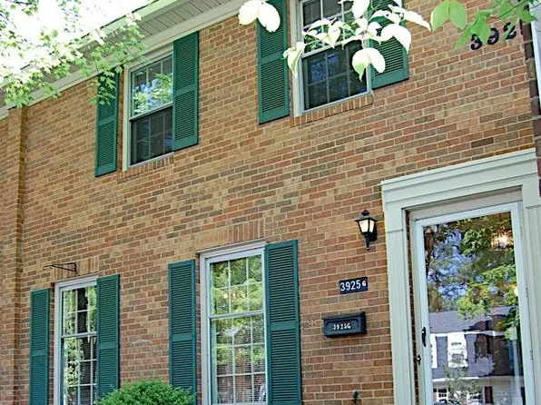 3925 E Valley Ct Unit G, Winston Salem, NC 27106