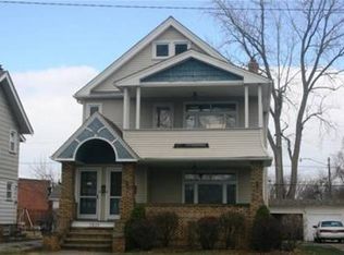 3835 Silsby Rd, Cleveland, OH 44111
