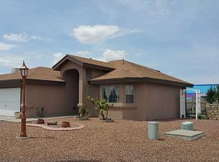 100 Desert Lilly Ct, Sunland Park, NM 88008