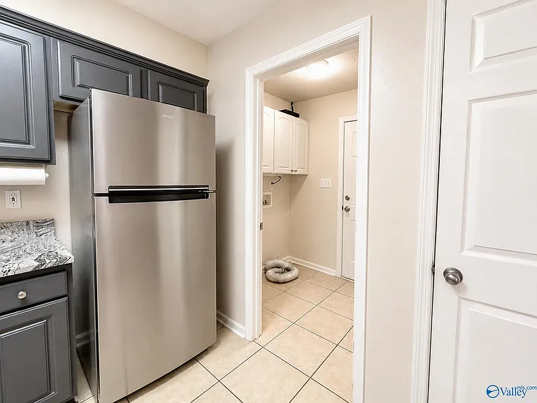 115 Bremerton Dr SW — Photo 6